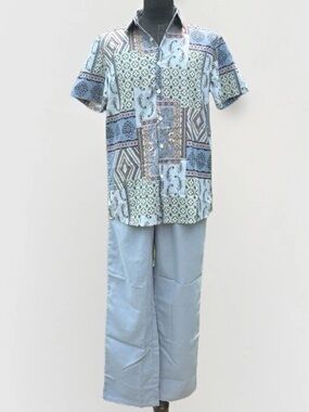 NWOT (M) MANFINITY Two Piece Paisley Print Shirt w/ Drawstring Pants